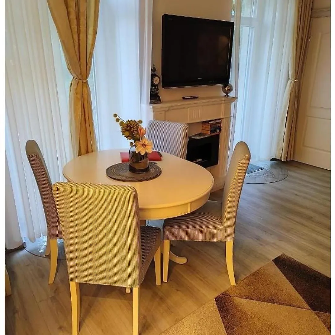 Park Villa Bismarckstrasse-Terrasse Bad Kissingen Apartment